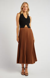 SOGNA COL PRO A Line Pleated Skirt SSK381A